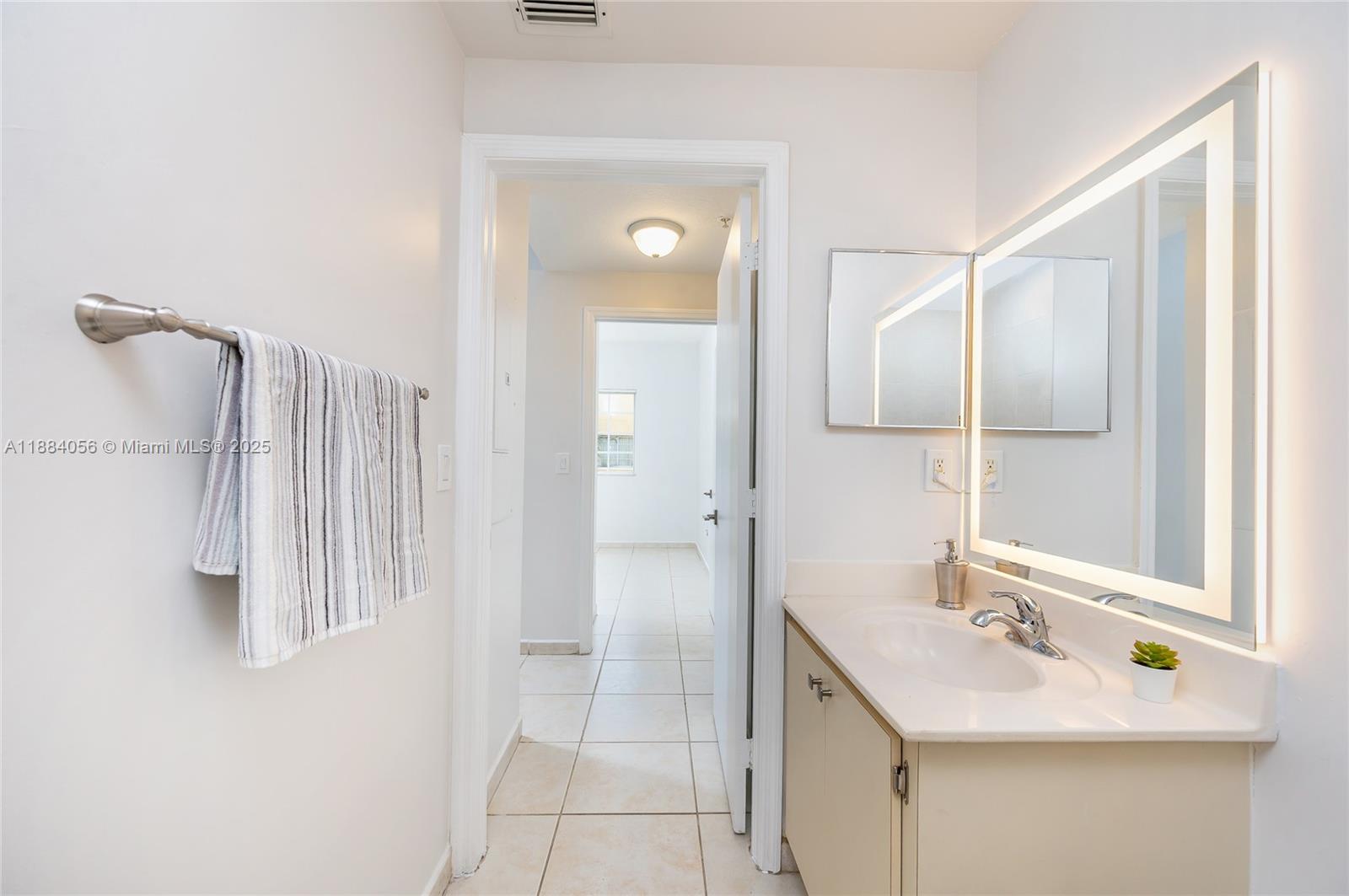 PALM GARDENS AT DORAL CON - Residential Lease