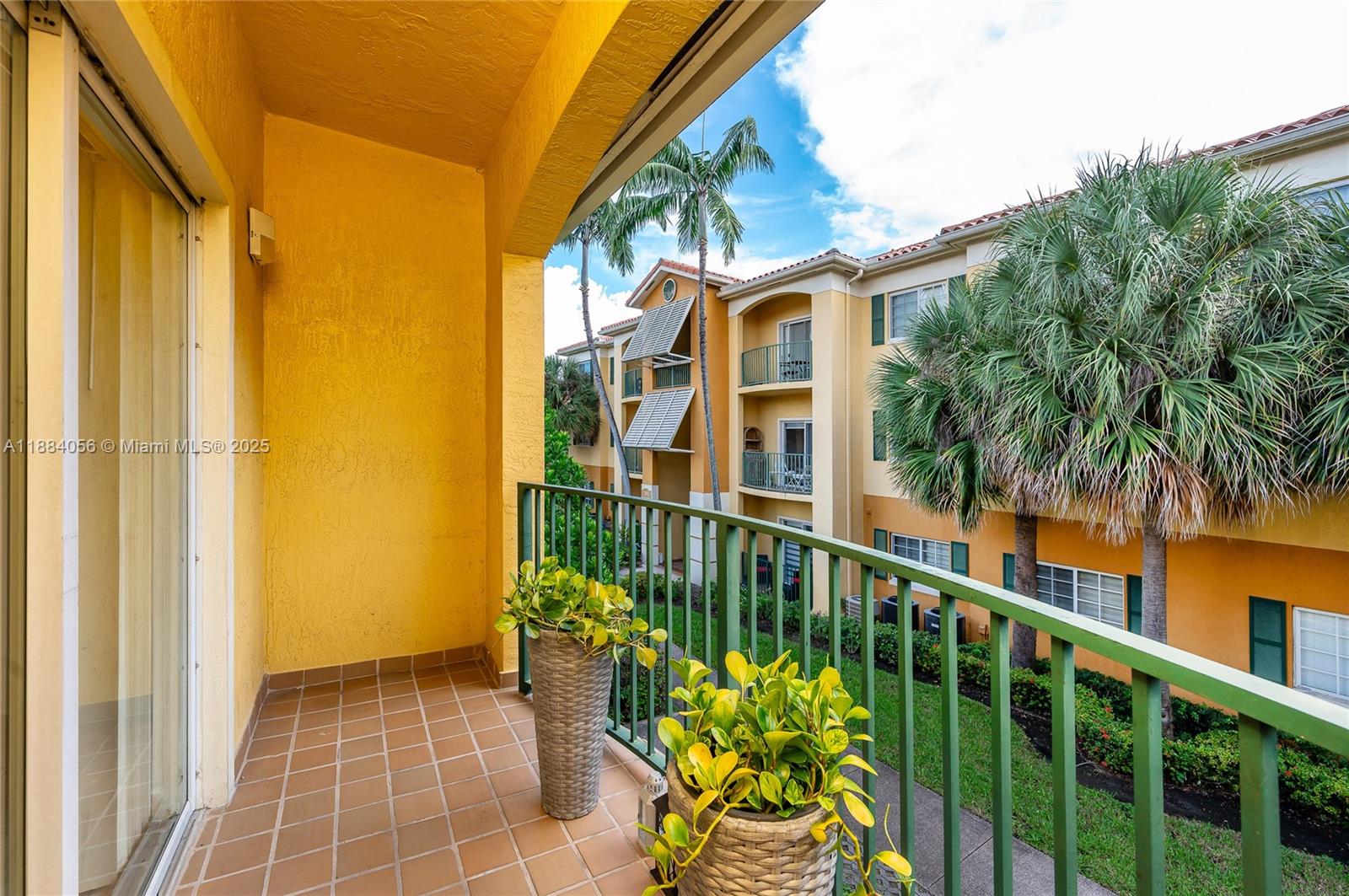 PALM GARDENS AT DORAL CON - Residential Lease