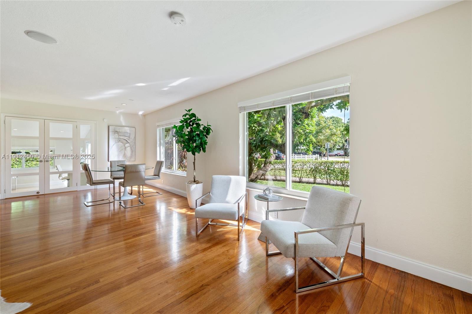 CORAL GABLES RIV SEC 6 - Residential