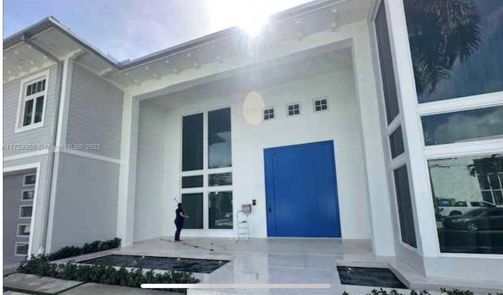 ISLA BAHIA - Residential