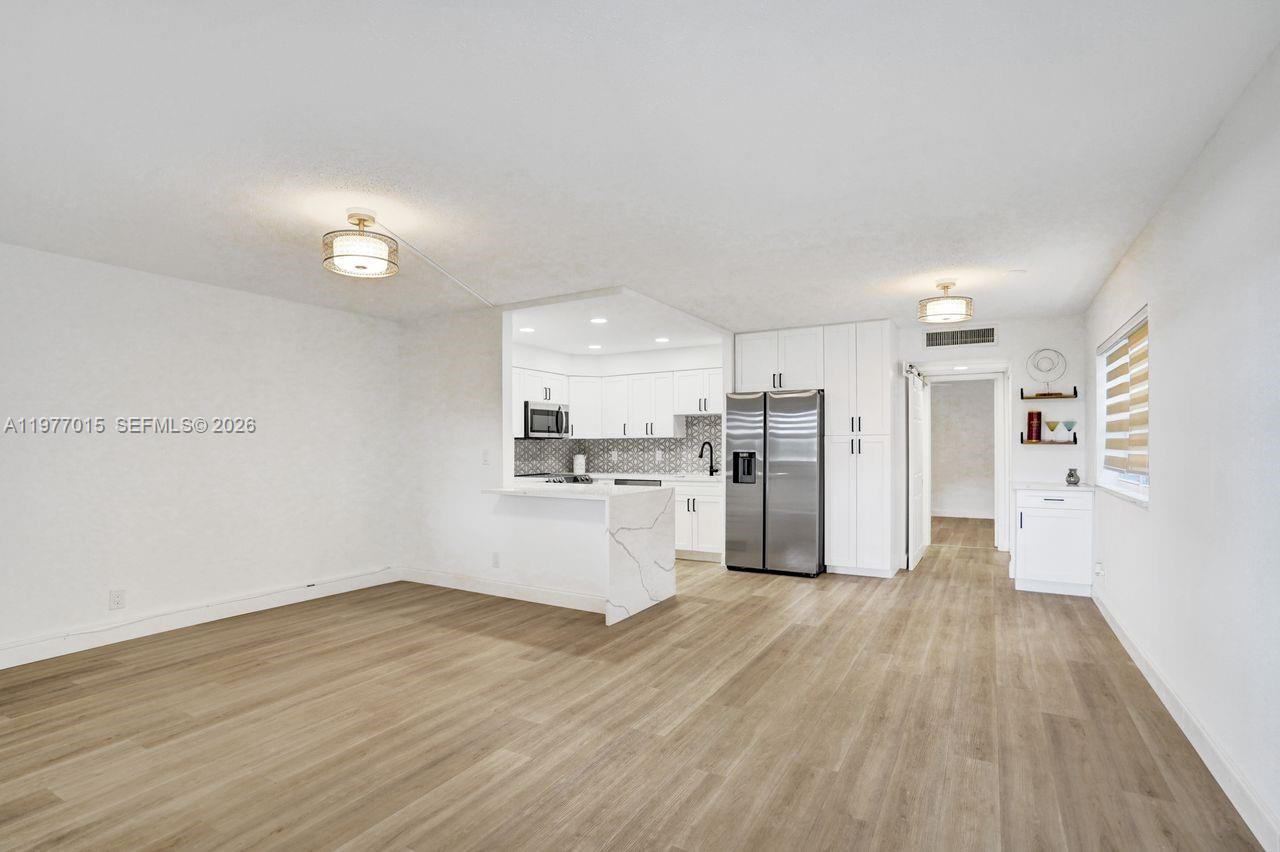 KINGS POINT MONACO CONDOS - Residential