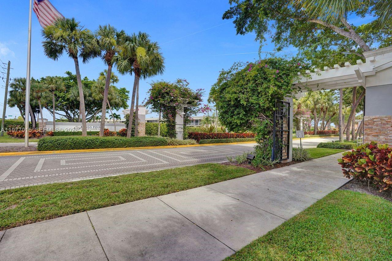 KINGS POINT MONACO CONDOS - Residential