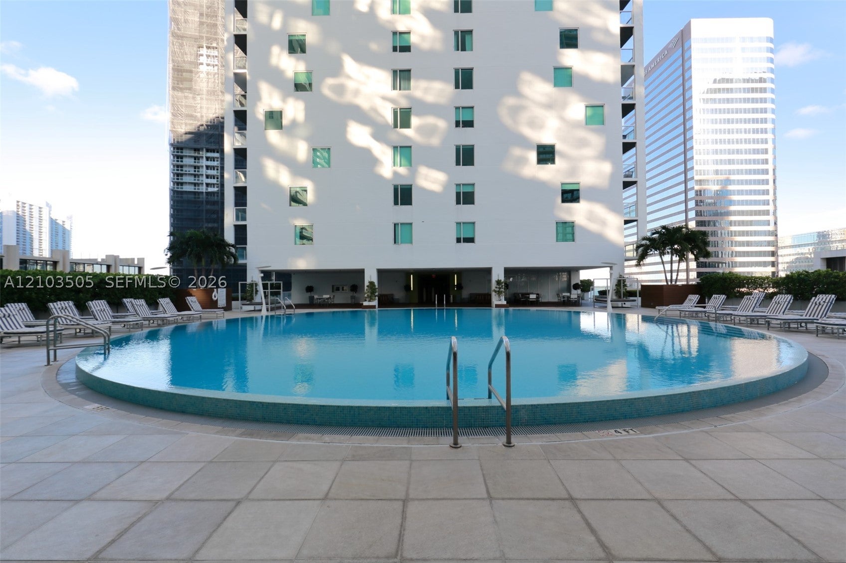 500 Brickell Ave 1607
