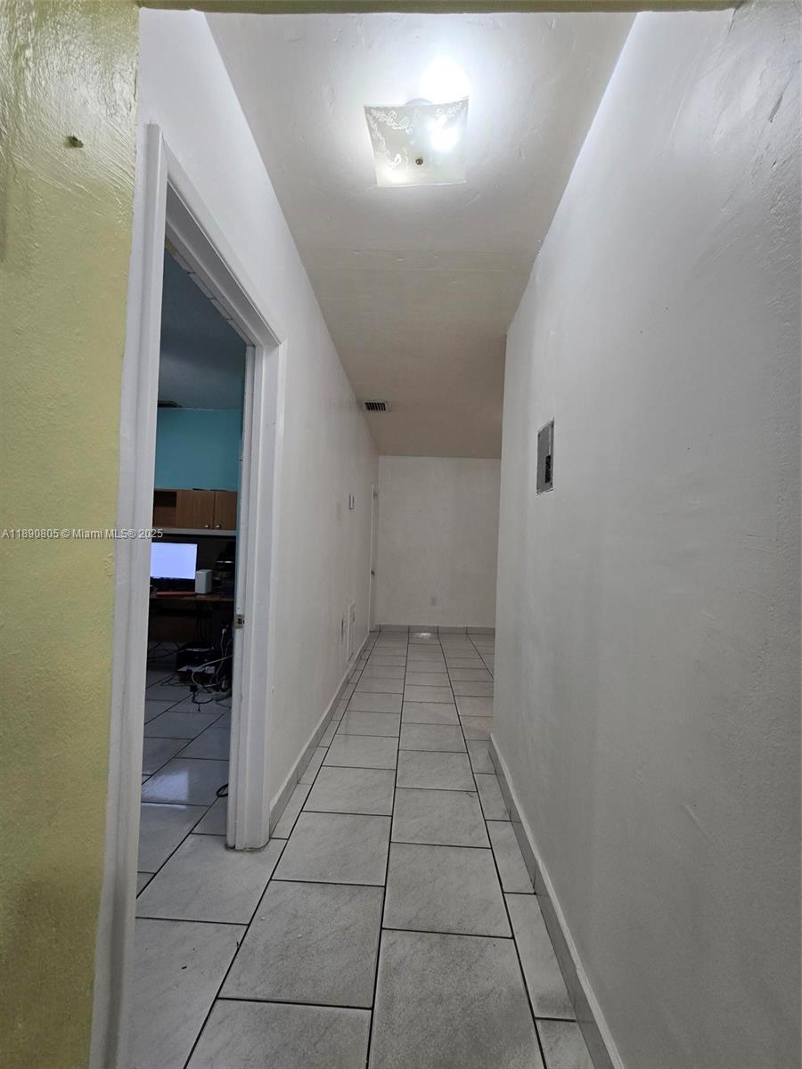 HIALEAH REV PL 12TH ADDN - Residential