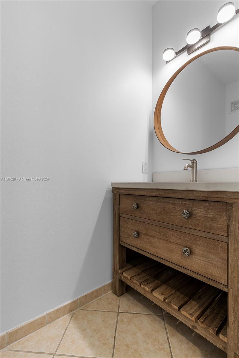 MARIPOSA POINTE AT WESTON - Residential