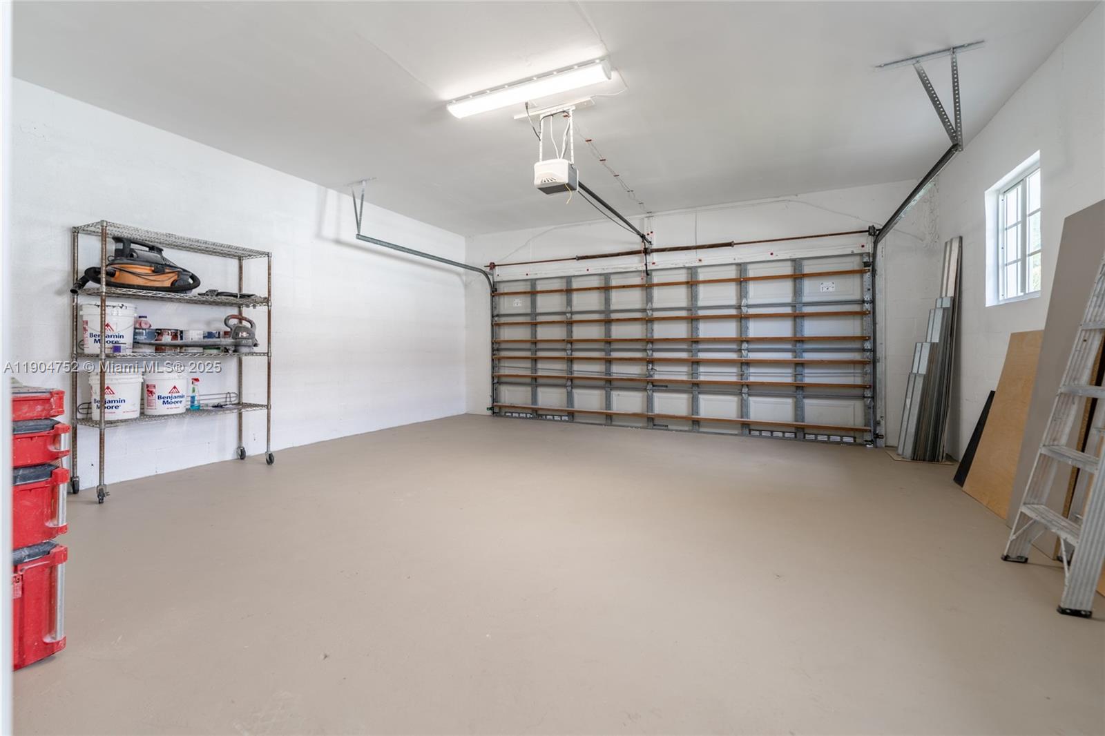 ADVENTURE HOMES - Residential