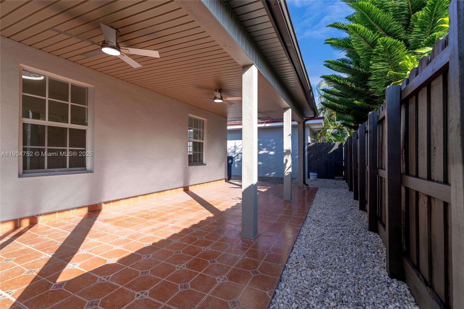 ADVENTURE HOMES - Residential