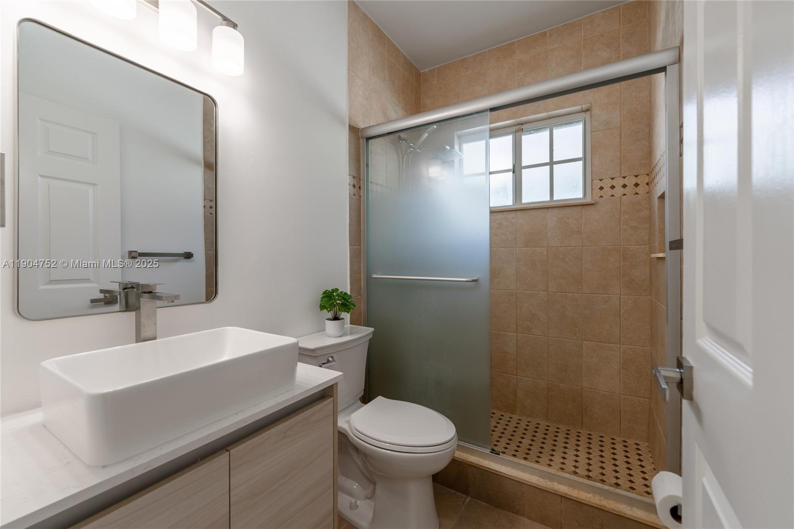 ADVENTURE HOMES - Residential