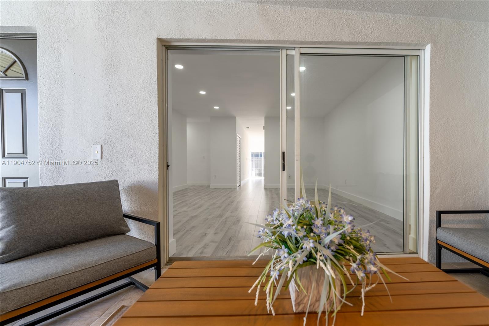 ADVENTURE HOMES - Residential