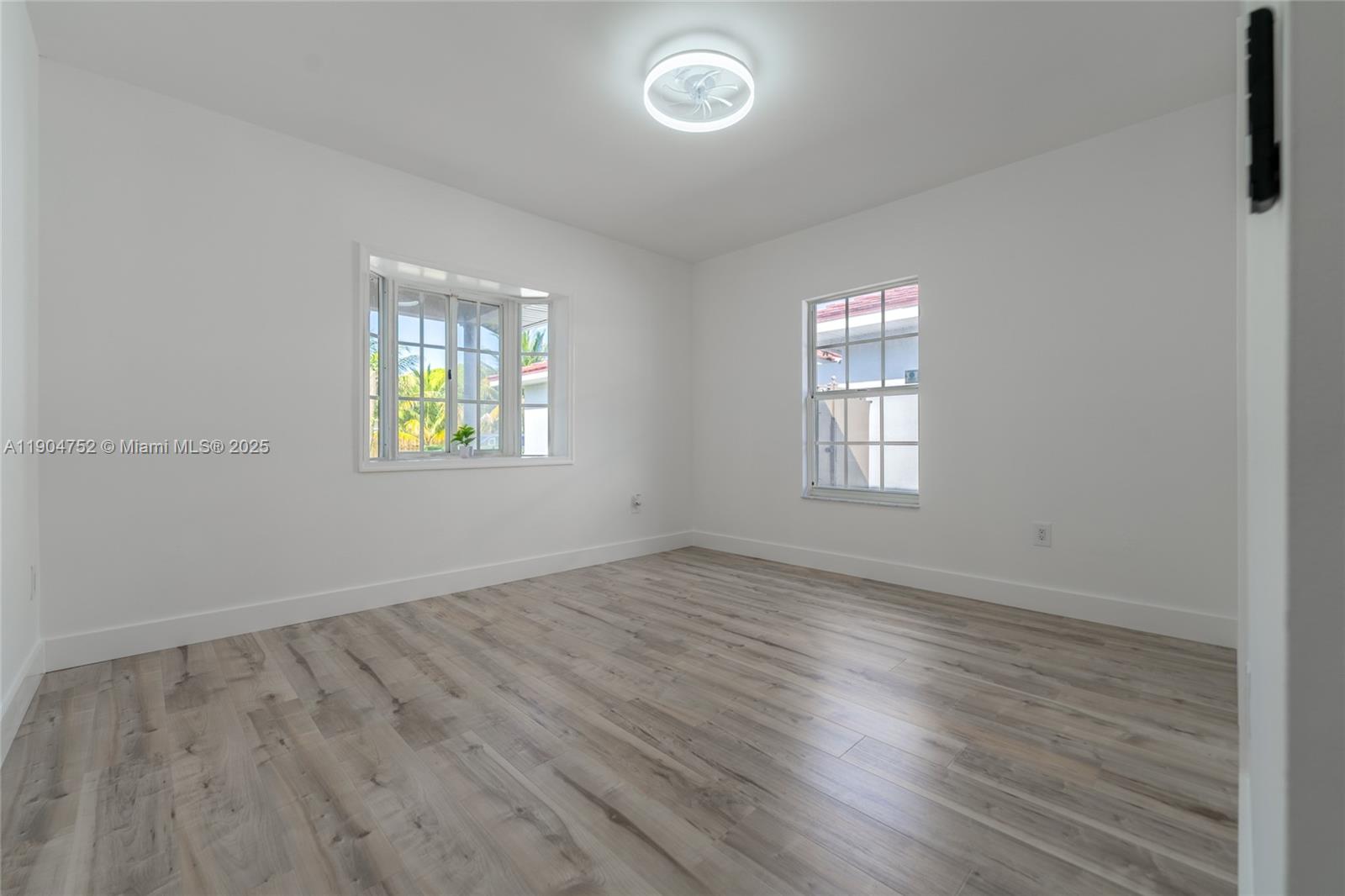 ADVENTURE HOMES - Residential