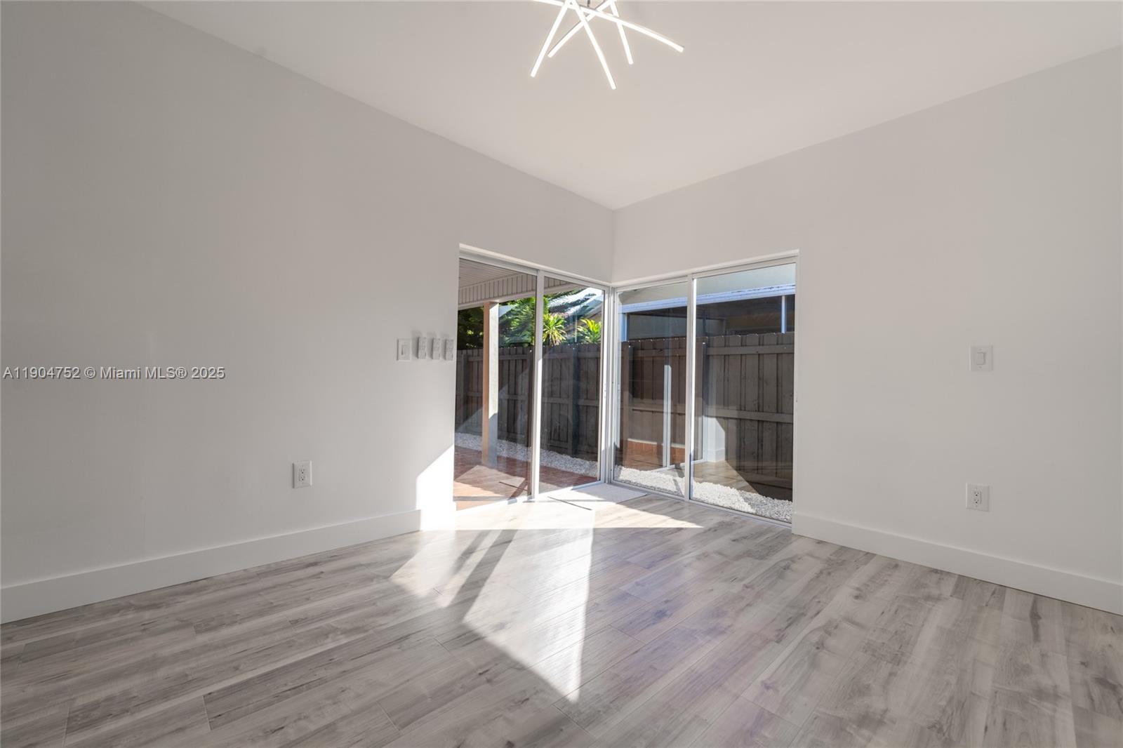 ADVENTURE HOMES - Residential