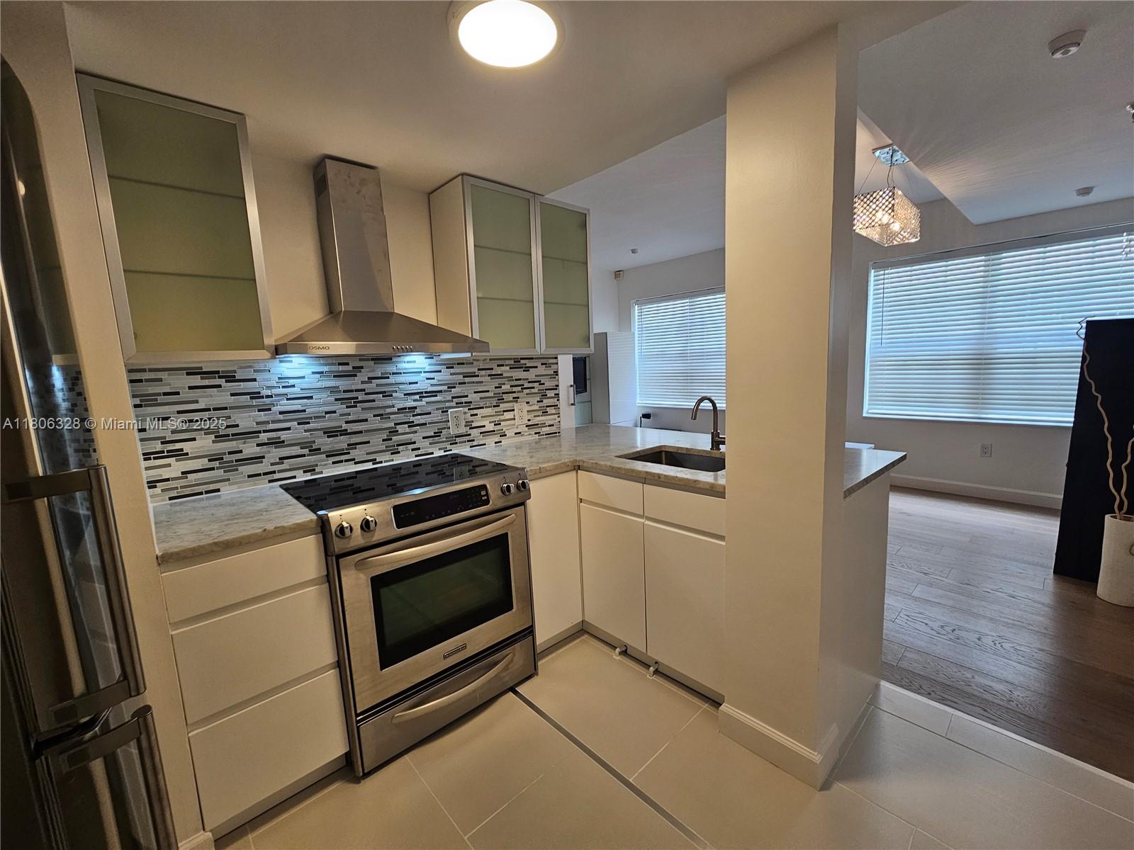 Completely remodeled & furnished 1/1 with central a/c & washer/dryer. Bright, renovated bathroom and gorgeous new oak floors. Located in a well maintained, fully restored 1925 Mediterranean beauty. Your charming pied-Ã -terre in the heart of South Beach just 3 blocks to the ocean. Boutique-style building with only 16 units. Re-certifications recently completed. All assessments paid, none at this time. Low HOA with reserves included.