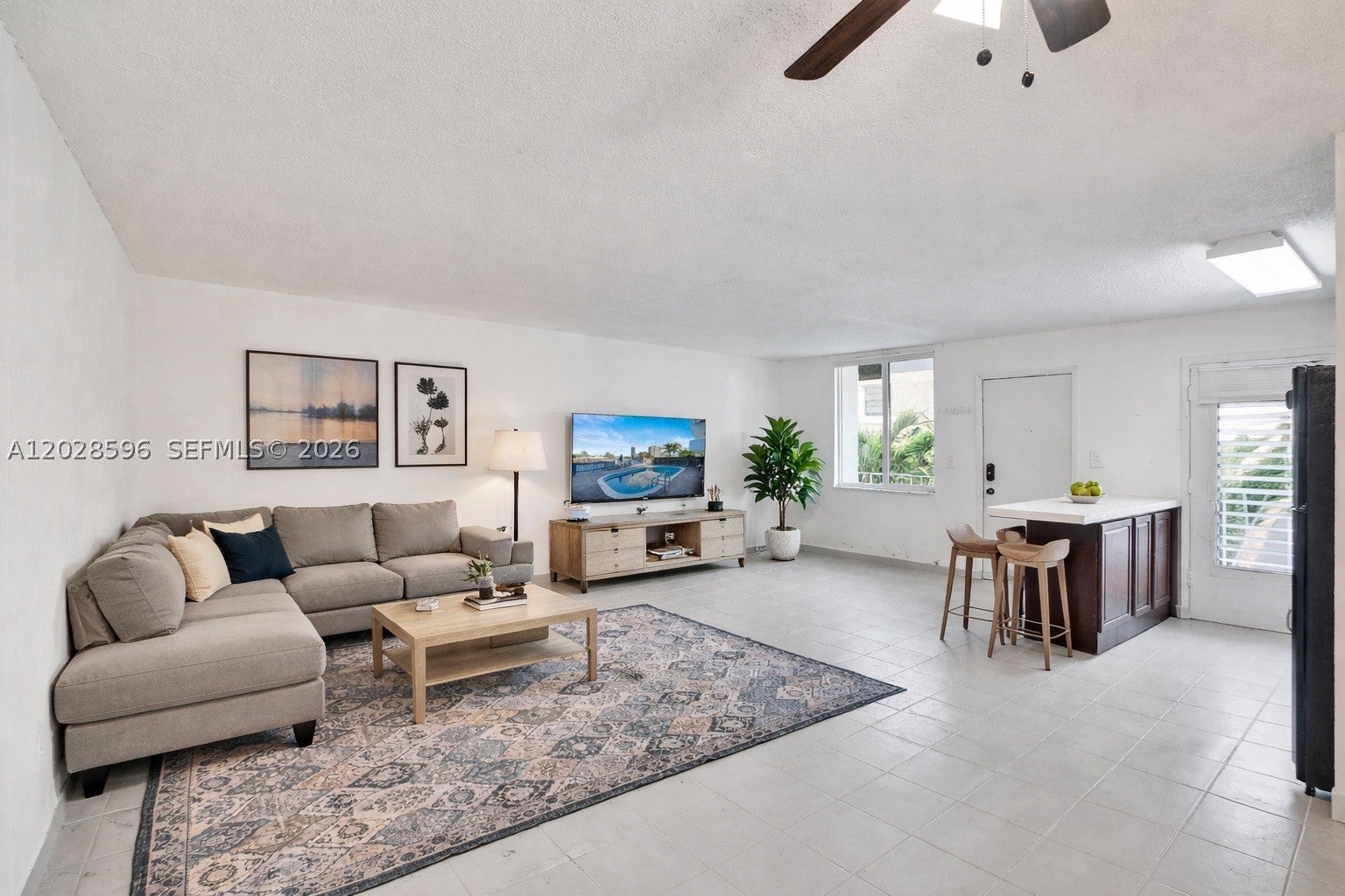 7133 Bay Dr 305, Miami Beach FL 33141