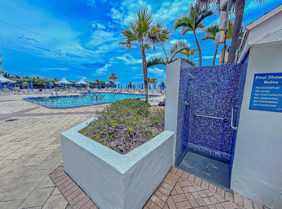 PARKER PLAZA CONDO ESTATE - Residential