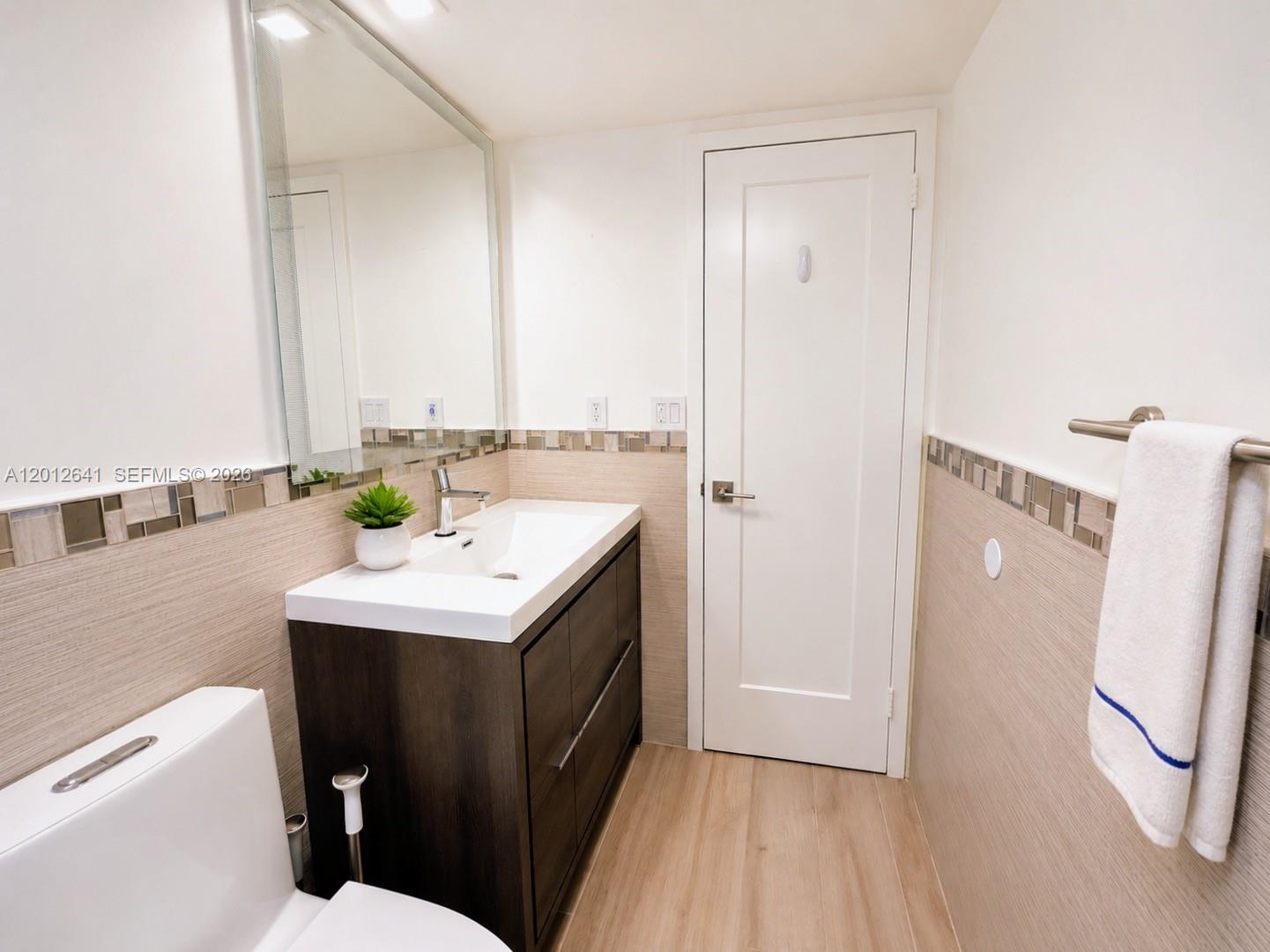 PARKER PLAZA CONDO ESTATE - Residential