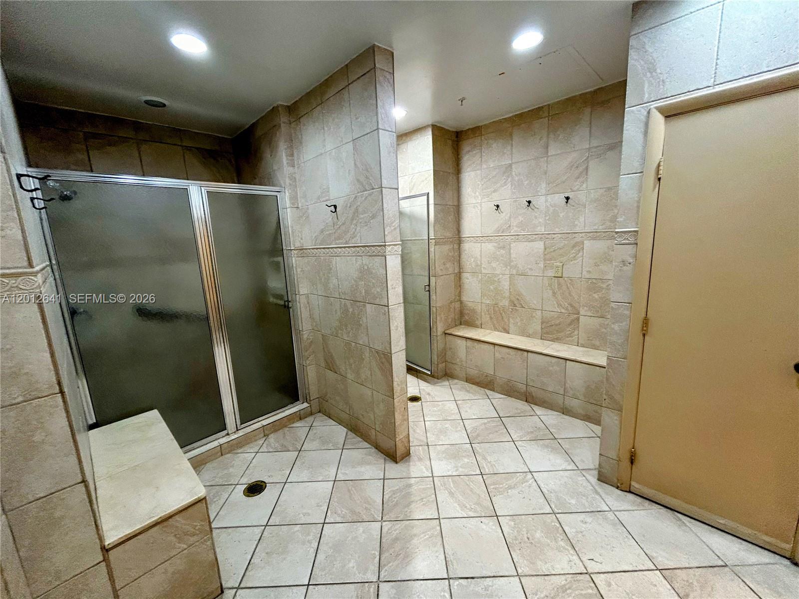 PARKER PLAZA CONDO ESTATE - Residential