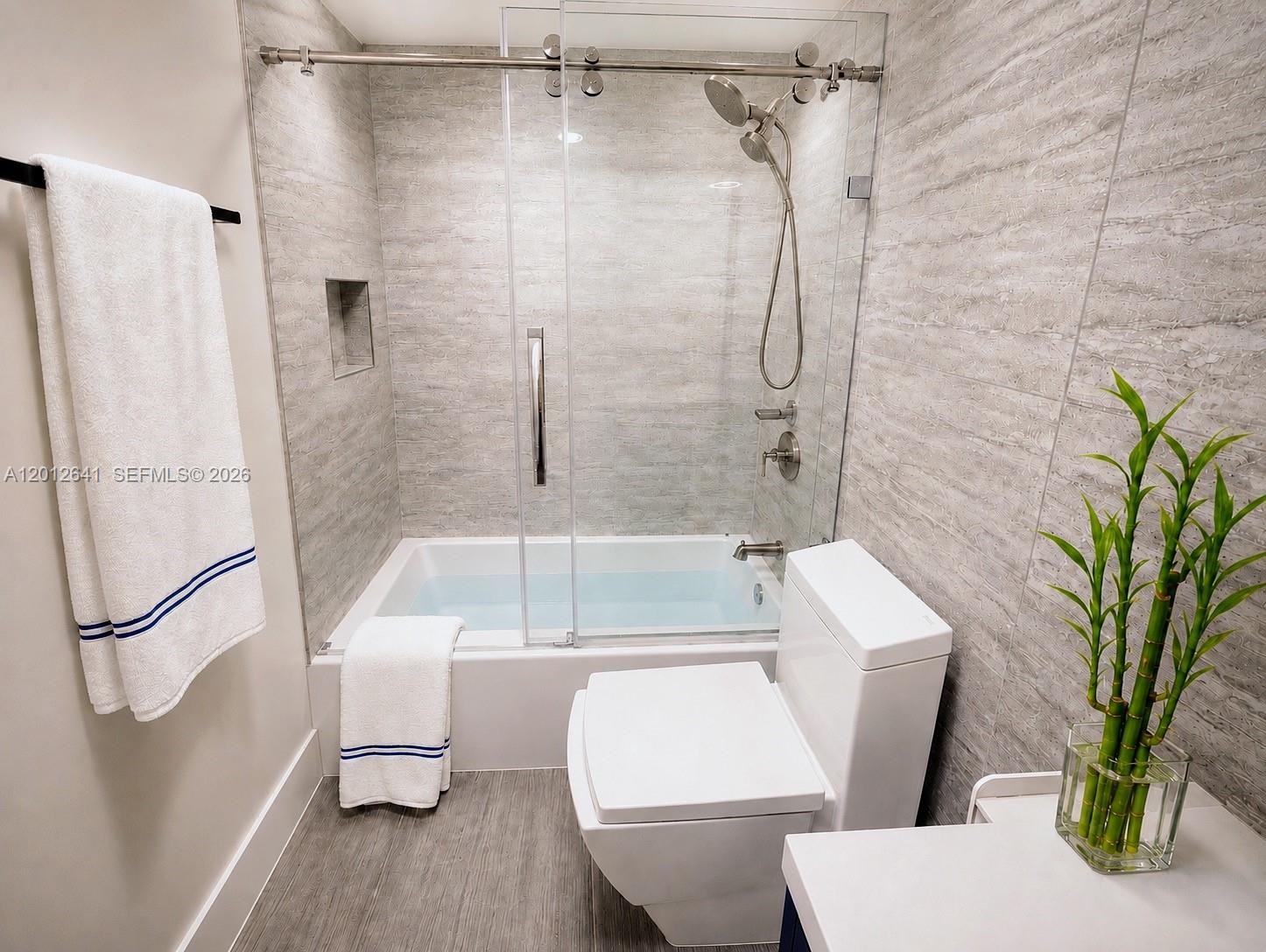 PARKER PLAZA CONDO ESTATE - Residential