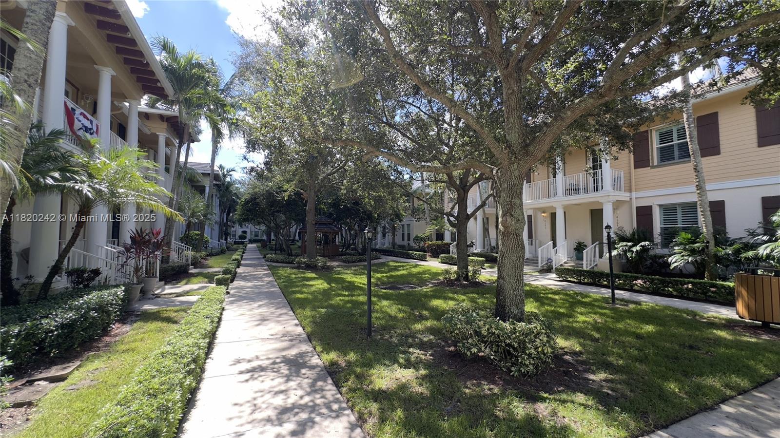 ABACOA TOWN CENTER 3 - Residential
