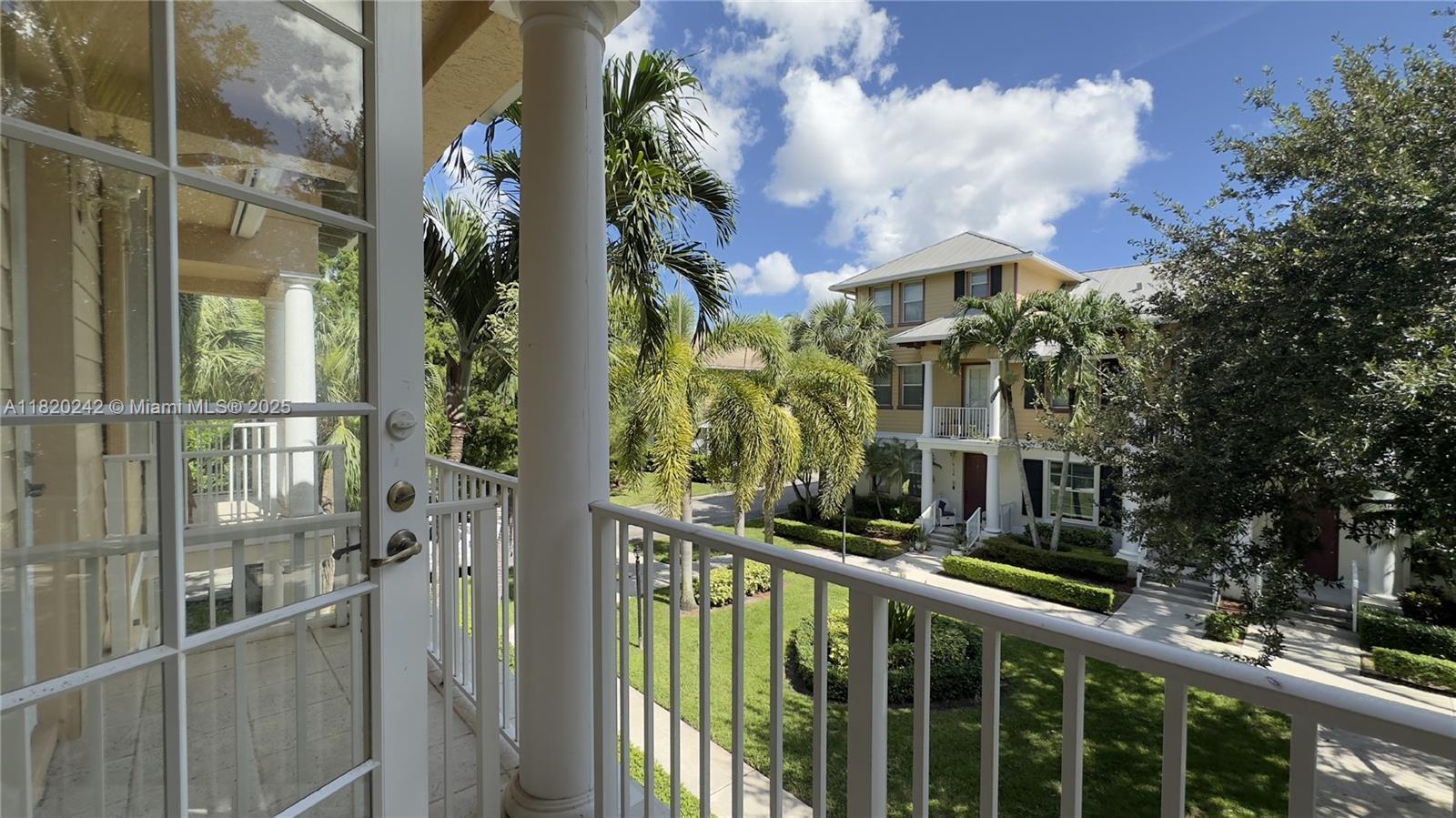 ABACOA TOWN CENTER 3 - Residential