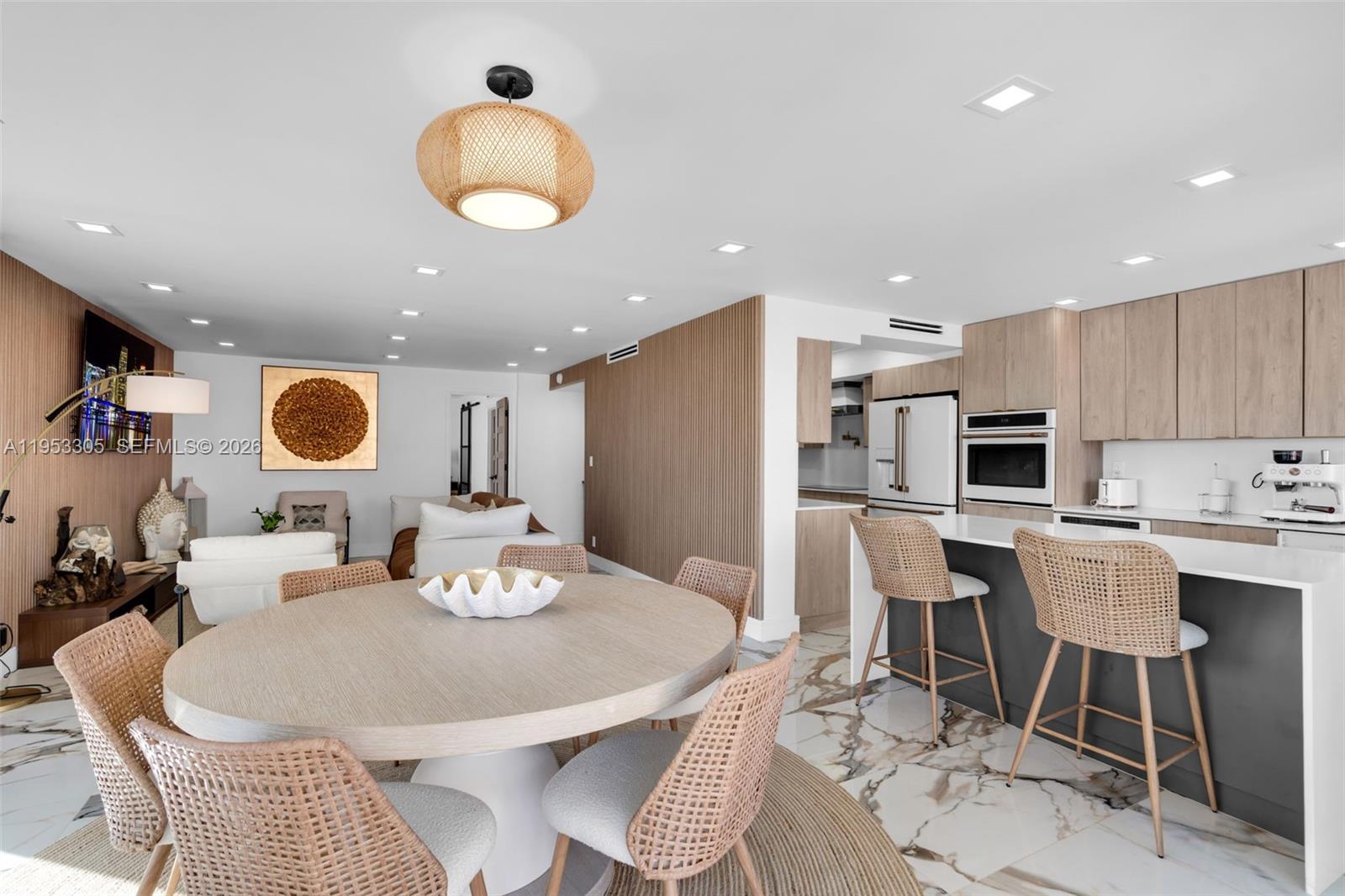 DUNES TOWERS CONDO - Residential