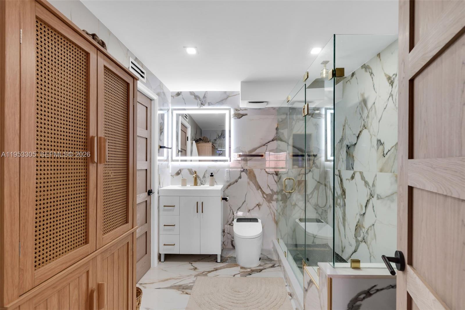 DUNES TOWERS CONDO - Residential