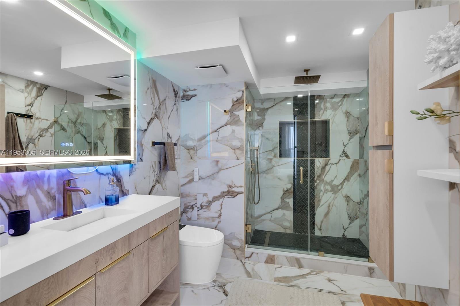 DUNES TOWERS CONDO - Residential