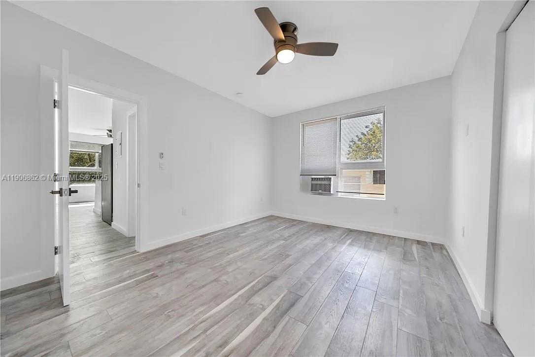 LAWRENCE ESTATE LAND CO - Residential Lease