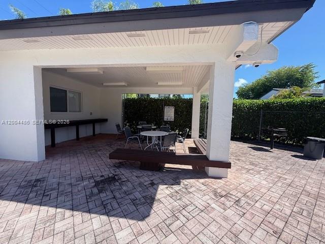 DEERWOOD TOWNHOMES - Residential