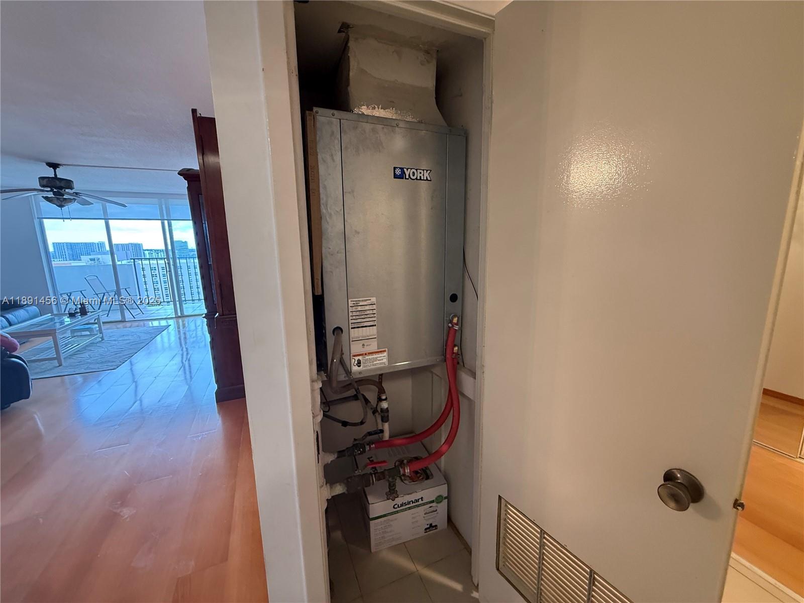 COMMODORE PLAZA CONDO - Residential