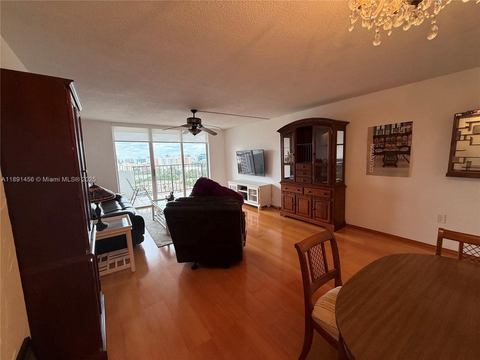 COMMODORE PLAZA CONDO - Residential