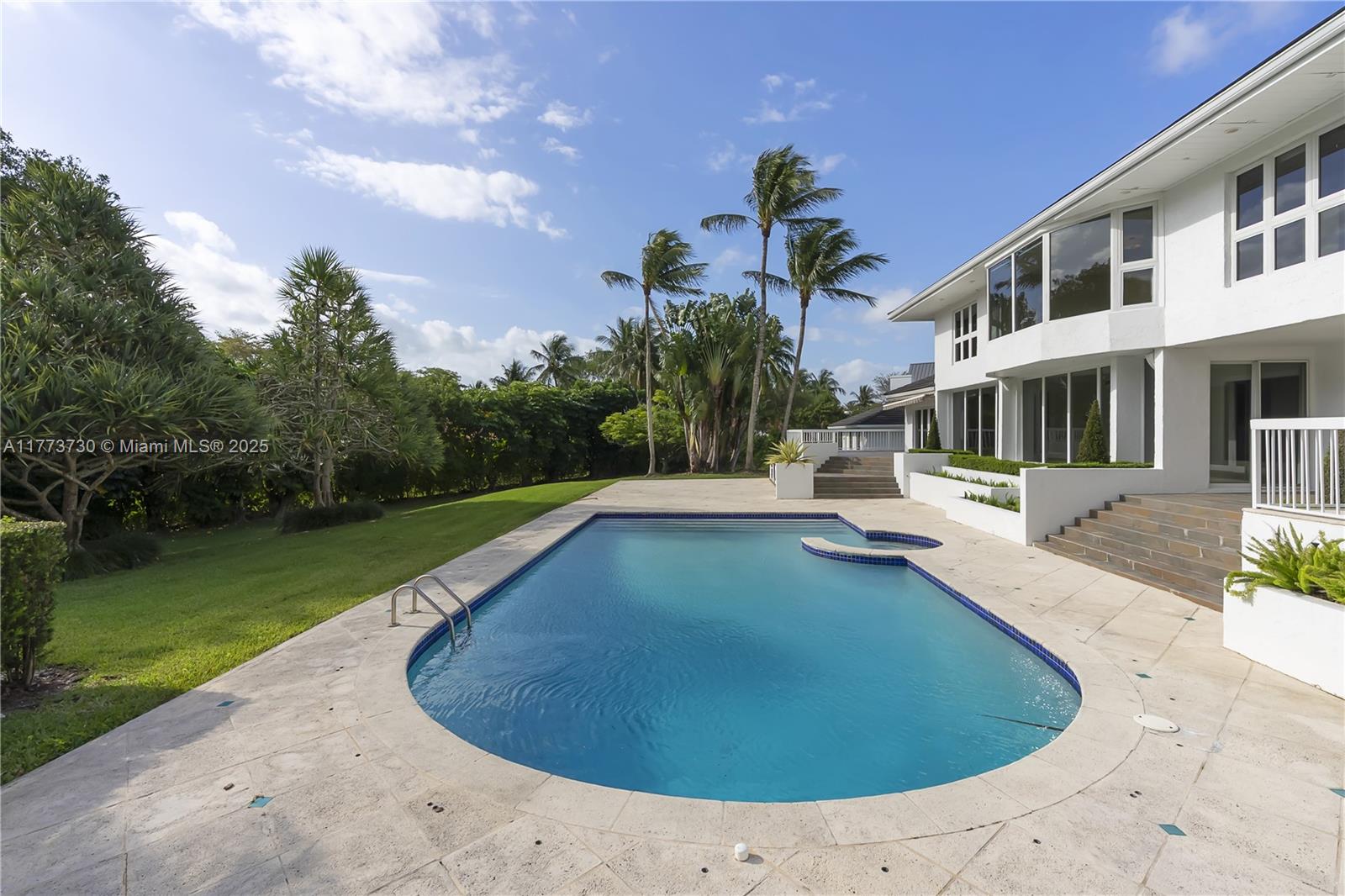 COCOPLUM SEC 1 - Residential