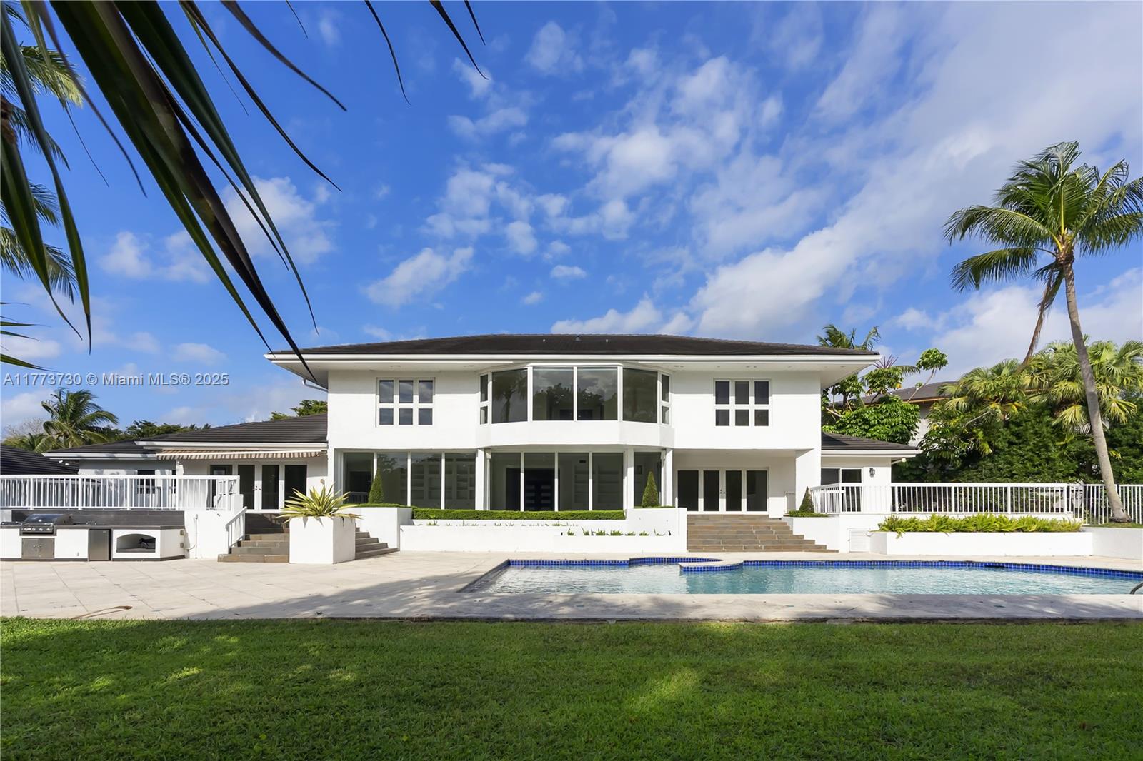 COCOPLUM SEC 1 - Residential