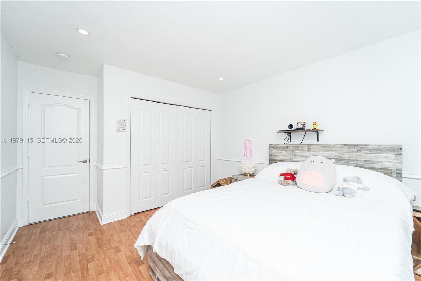 AVALON ESTATES RE-PLAT - Residential