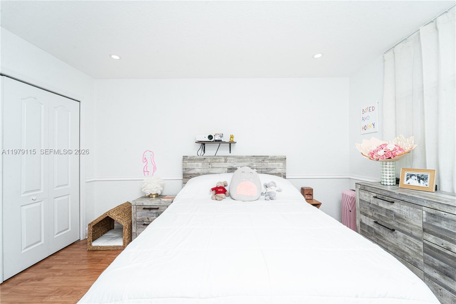 AVALON ESTATES RE-PLAT - Residential