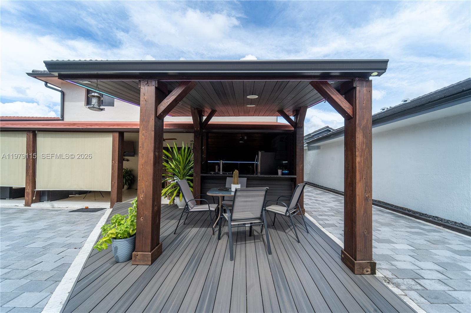 AVALON ESTATES RE-PLAT - Residential