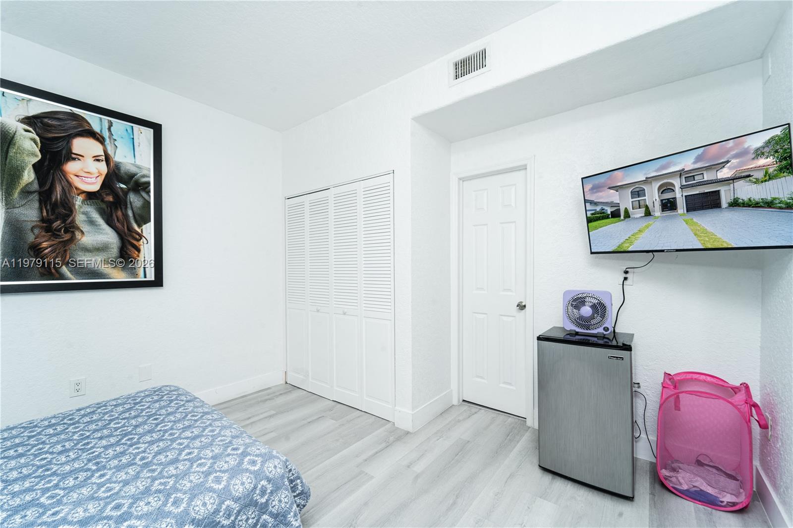 AVALON ESTATES RE-PLAT - Residential