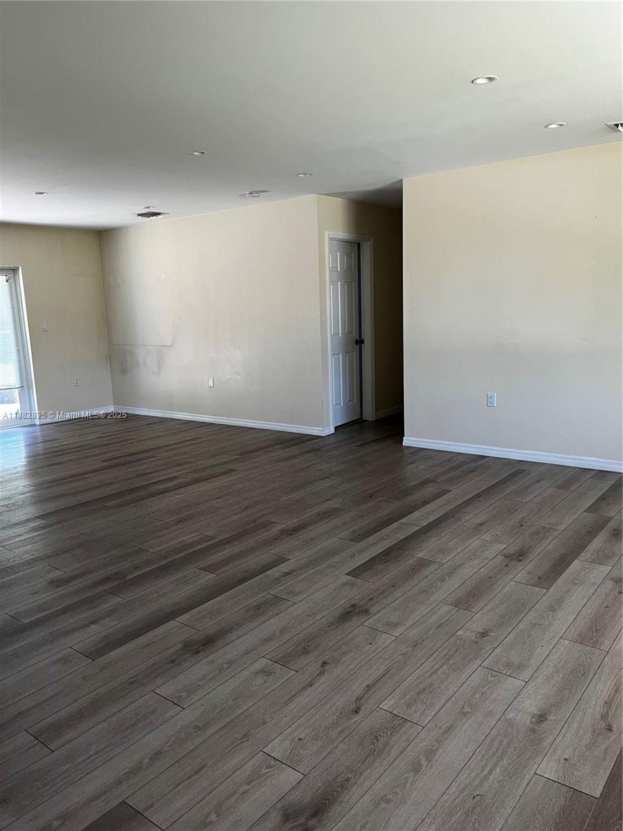 SPENCER & FOLLETTS SUB - Residential Lease