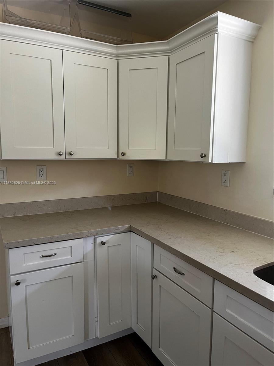 SPENCER & FOLLETTS SUB - Residential Lease