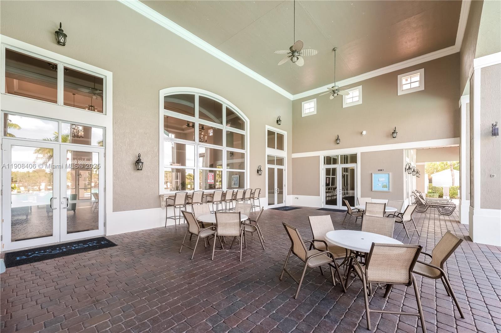 THE COURTS AT BAYSHORE II - Residential