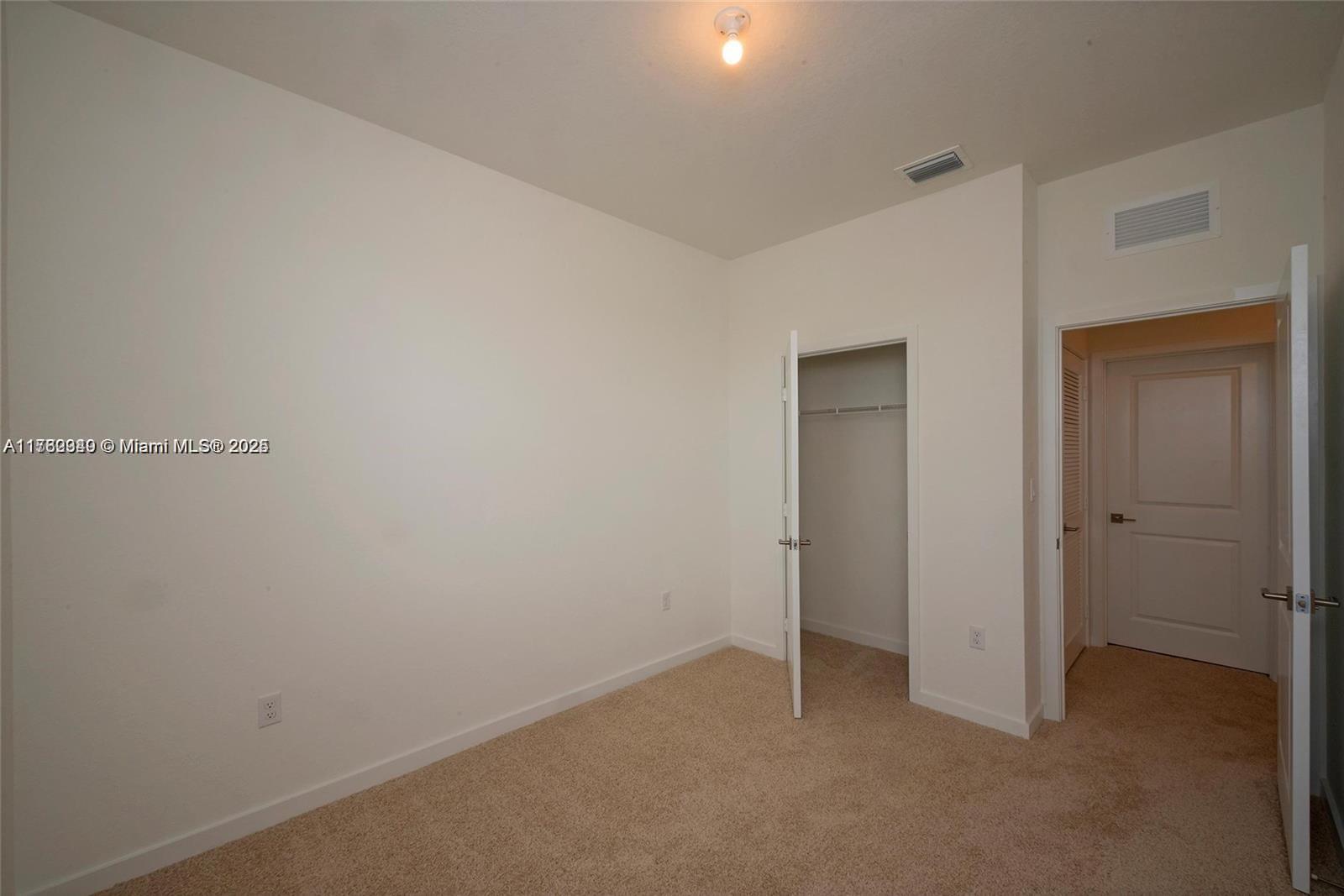 REGAL PALM - Residential