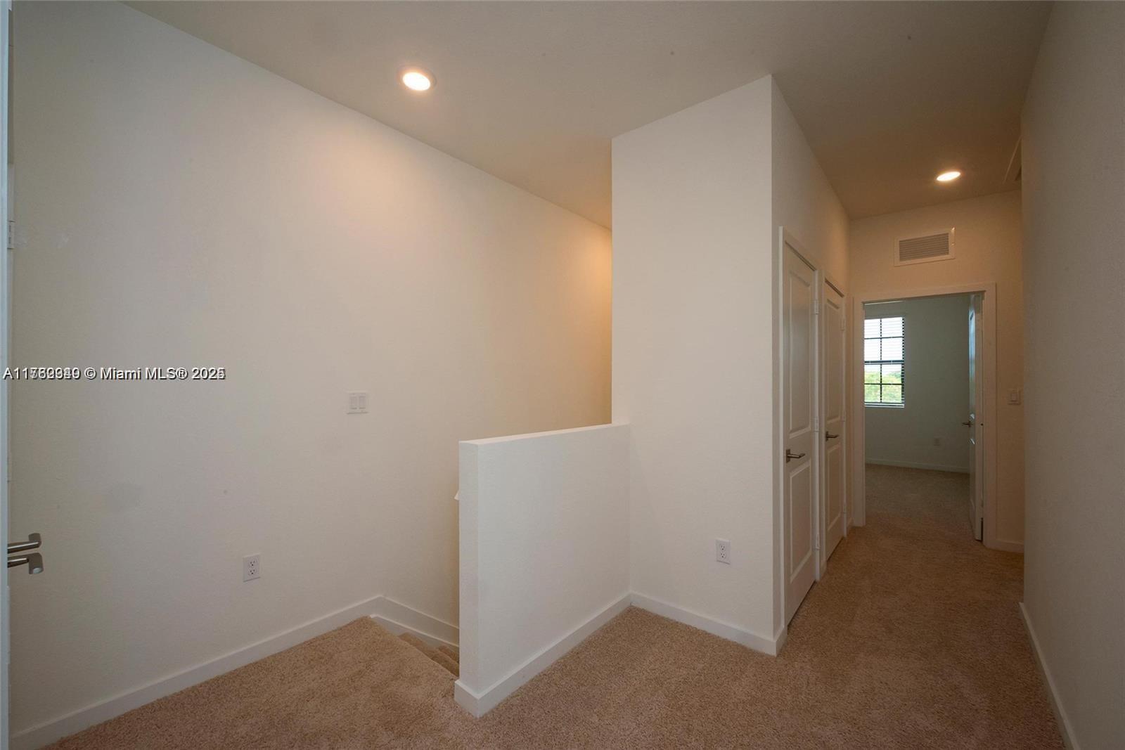 REGAL PALM - Residential