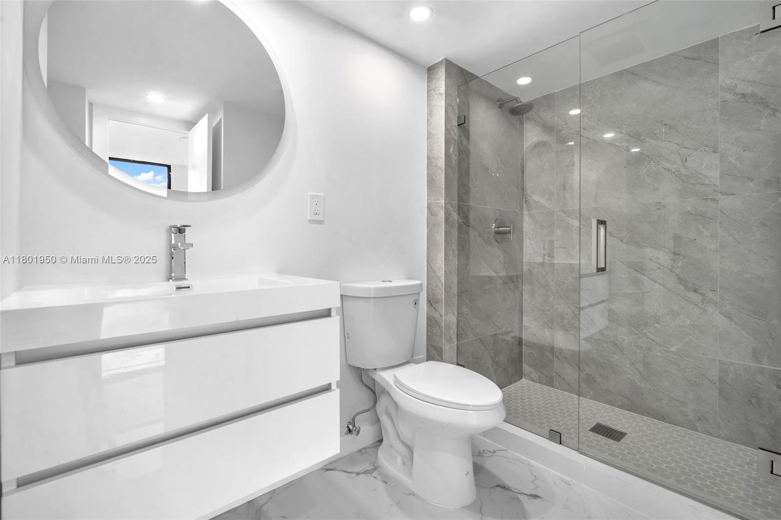 CORONADO CONDO- TOWER II - Residential