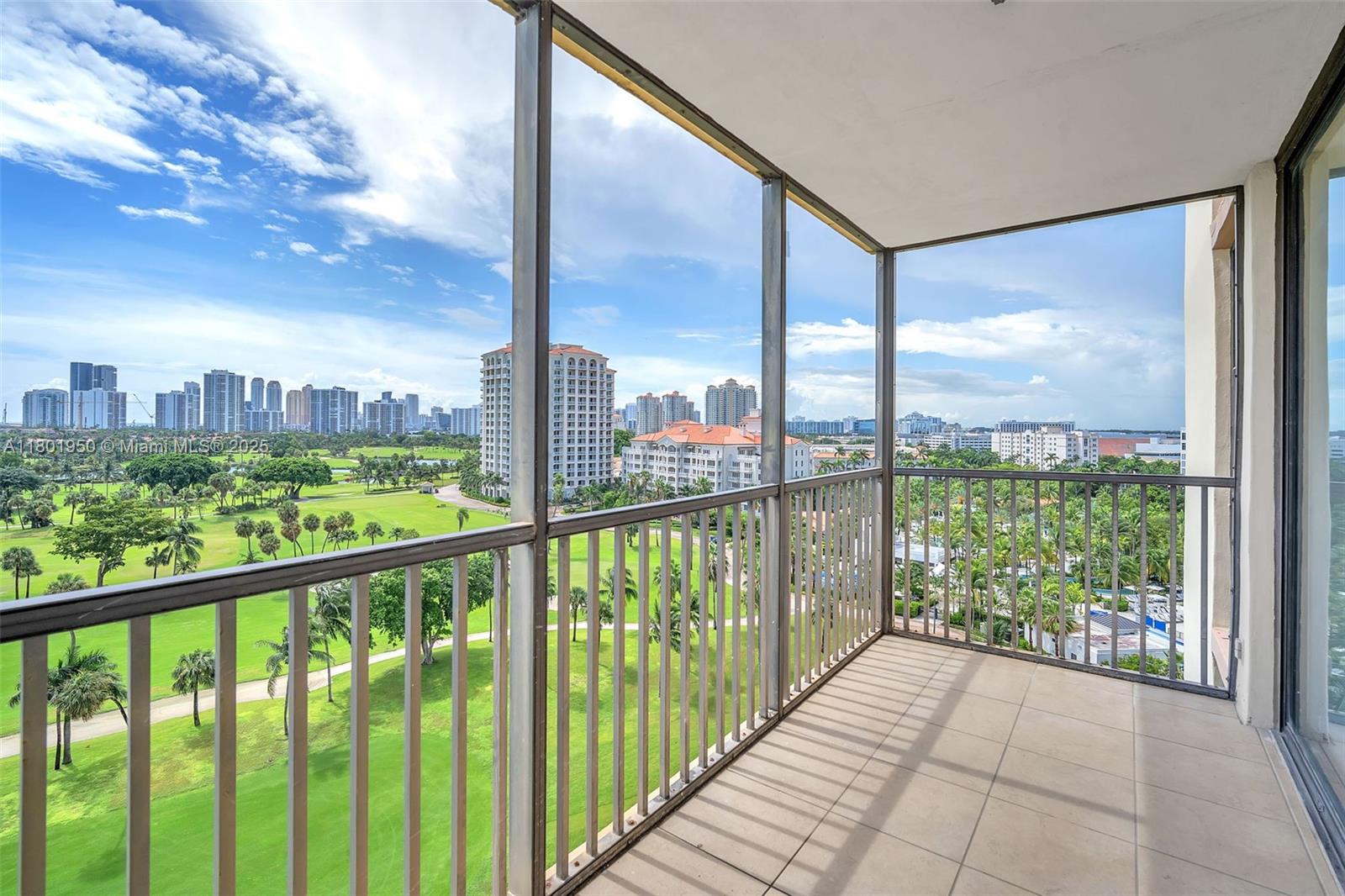 20335 W Country Club Dr 1108