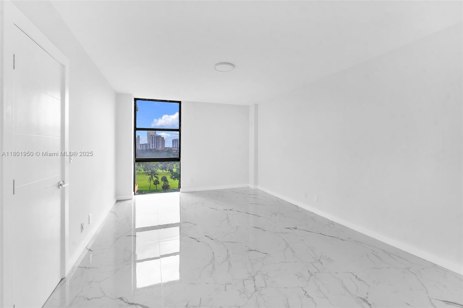 CORONADO CONDO- TOWER II - Residential