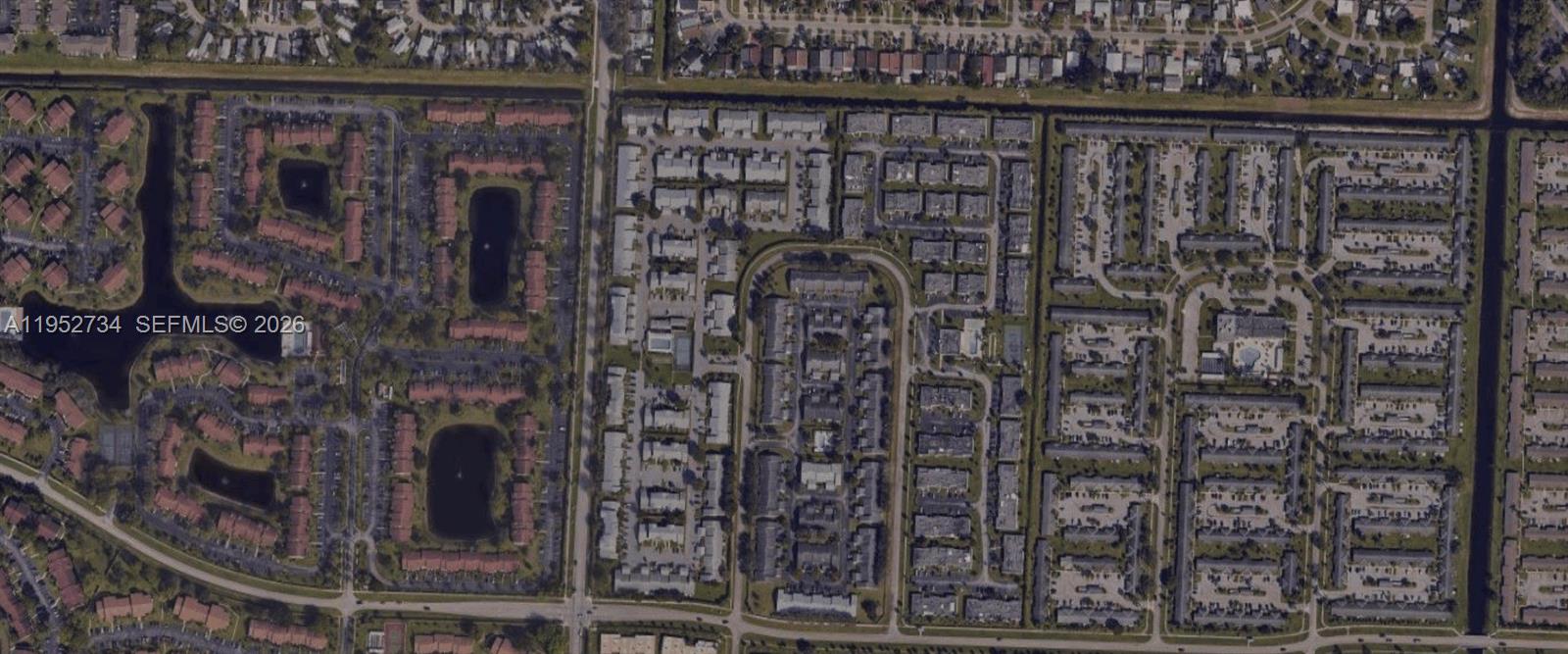 ARBOURS OF THE PALM BEACH - Residential