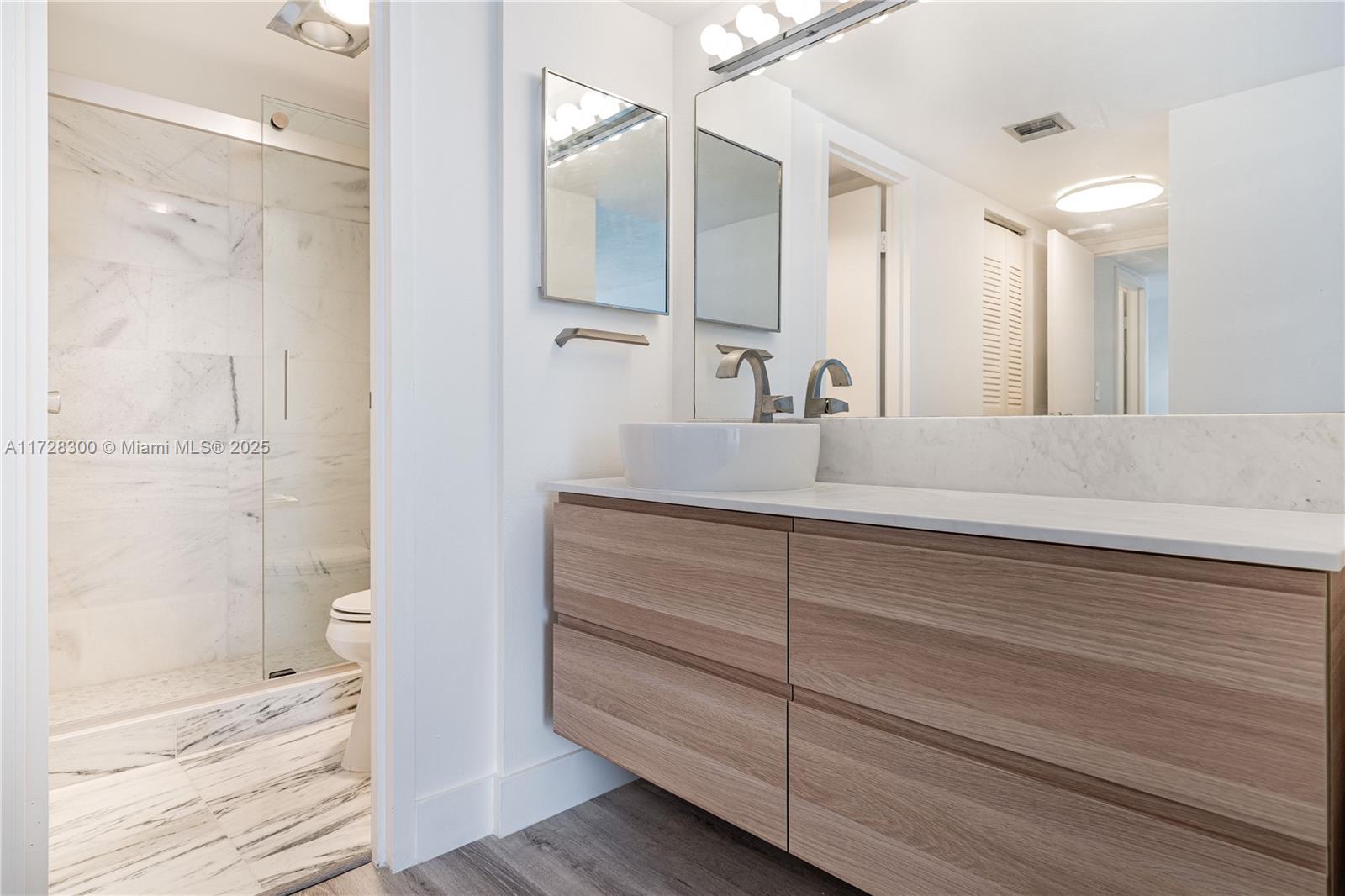 AVENTURA EL DORADO CONDO - Residential