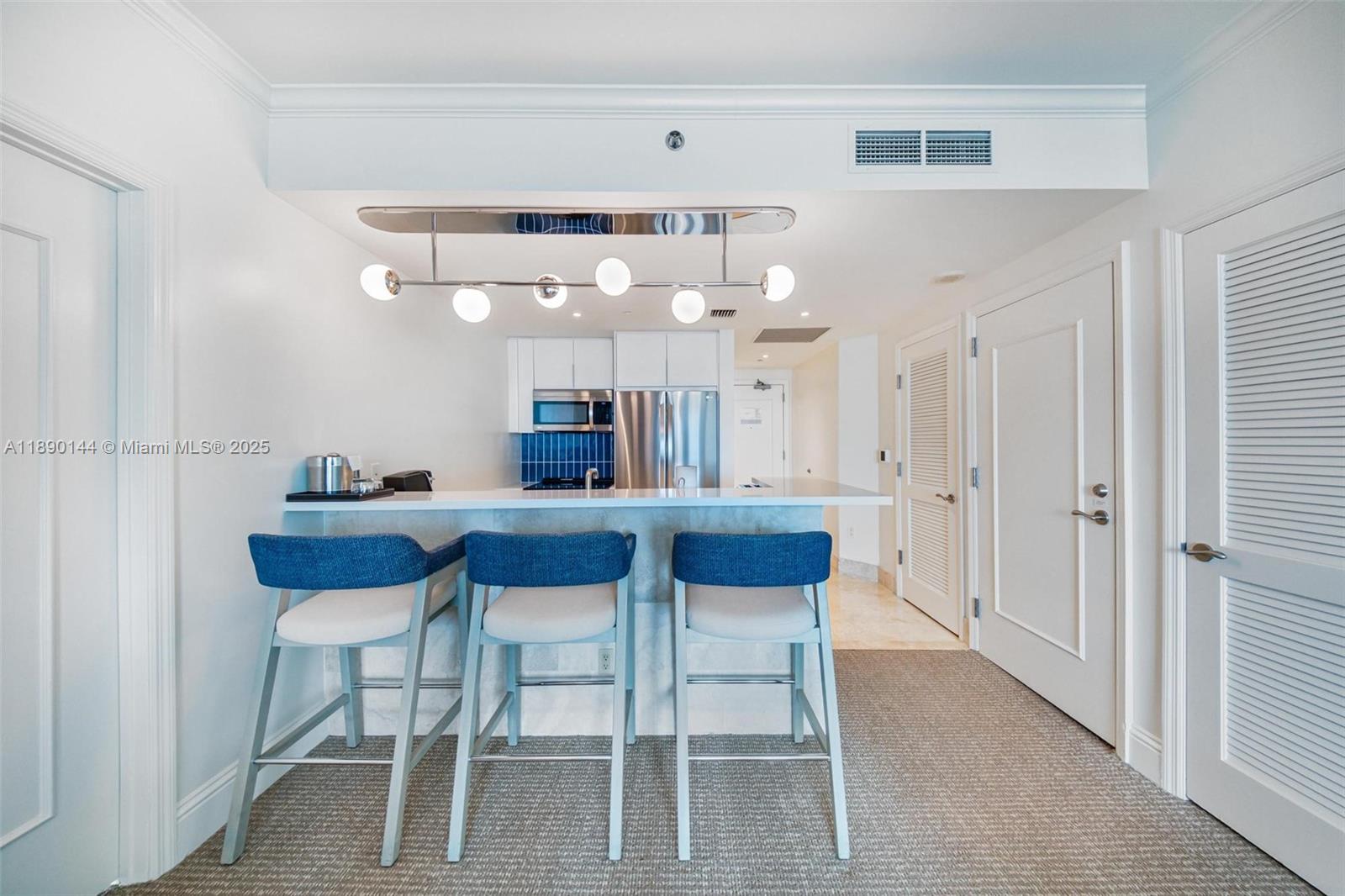 FONTAINEBLEAU II CONDO - Residential