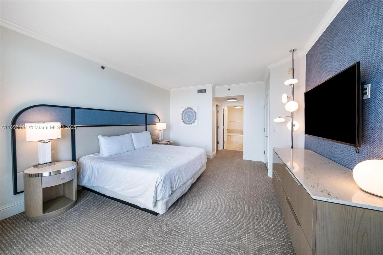 FONTAINEBLEAU II CONDO - Residential