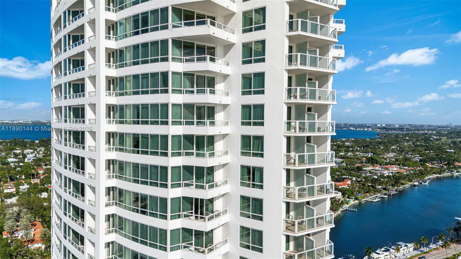 FONTAINEBLEAU II CONDO - Residential