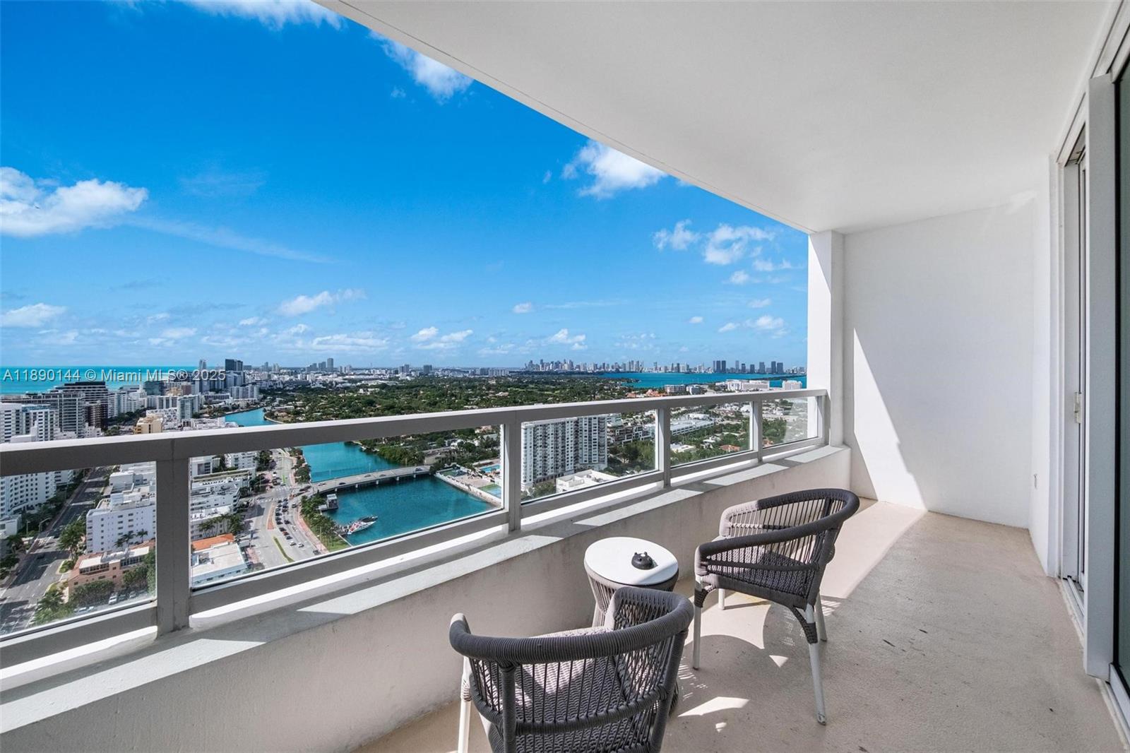 FONTAINEBLEAU II CONDO - Residential